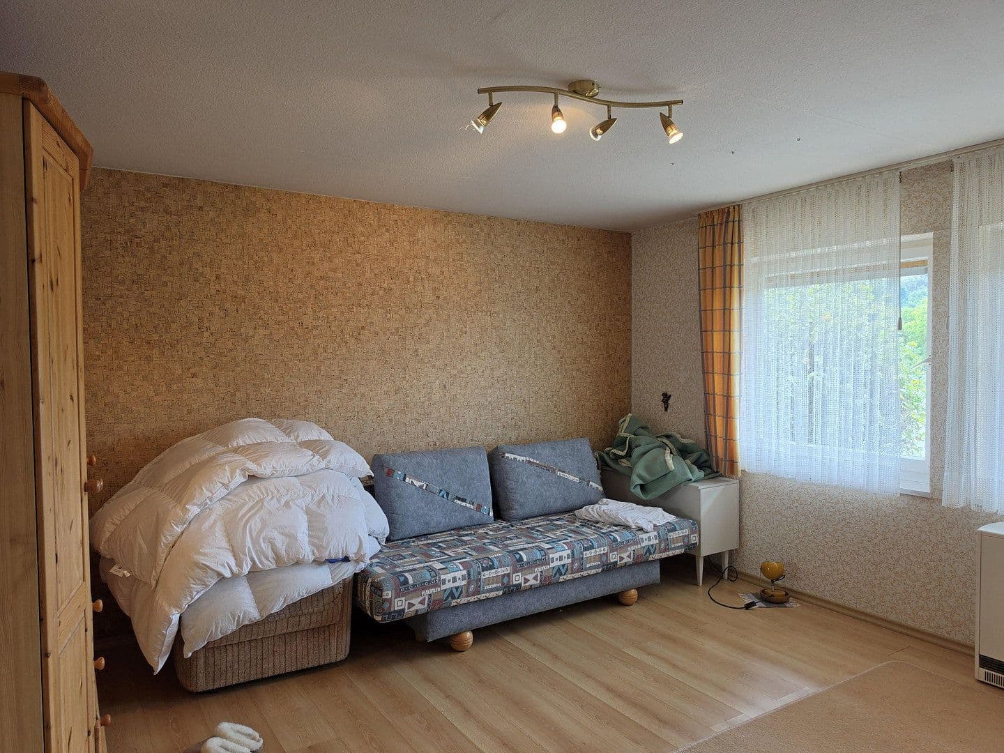 Predaj domu 140 m², pozemok 1.000 m², Dr.-Hermann-Bizer-Str. 22, Albstadt, Bádensko-Wurttembersko Predaj domu 140 m², pozemok 1.000 m², Dr.-Hermann-Bizer-Str. 22, Albstadt, Bádensko-Wurttembersko