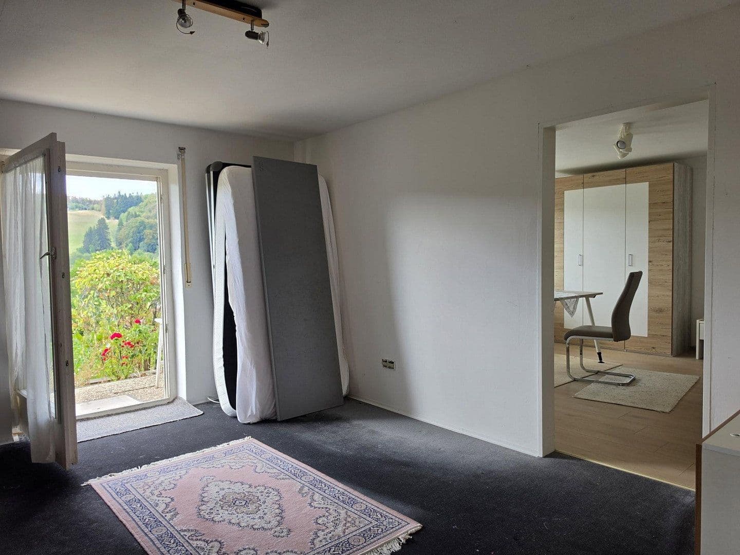 Predaj domu 140 m², pozemok 1.000 m², Dr.-Hermann-Bizer-Str. 22, Albstadt, Bádensko-Wurttembersko Predaj domu 140 m², pozemok 1.000 m², Dr.-Hermann-Bizer-Str. 22, Albstadt, Bádensko-Wurttembersko