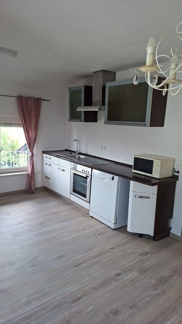 Prenájom bytu 3-izbový 84 m², Erlensee, Hesensko Prenájom bytu 3-izbový 84 m², Erlensee, Hesensko