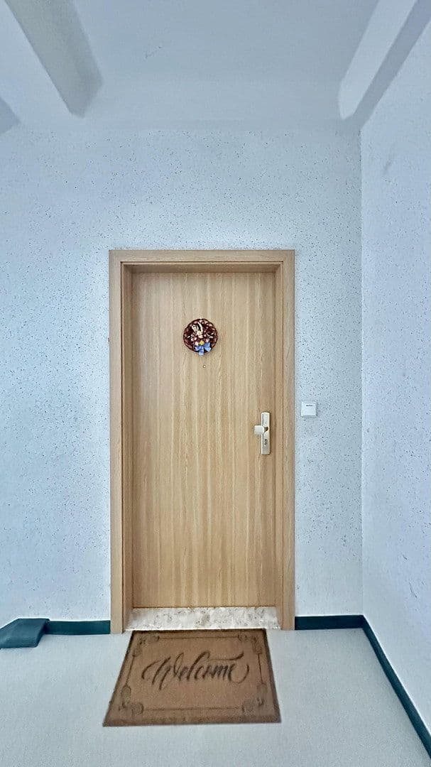Prenájom bytu 3-izbový 68 m², Unterm Ettersberg 14, Weimar, Durínsko Prenájom bytu 3-izbový 68 m², Unterm Ettersberg 14, Weimar, Durínsko