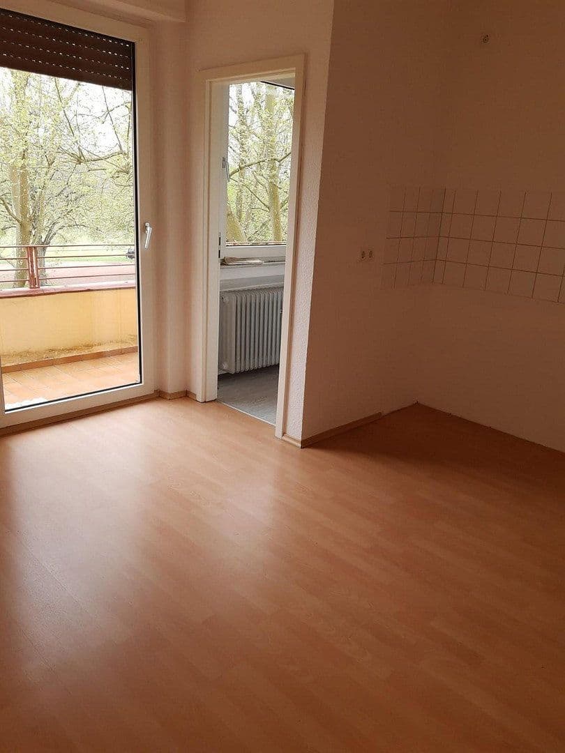 Prenájom bytu 2-izbový 67 m², Zweibrücken, Porýnie-Falcko Prenájom bytu 2-izbový 67 m², Zweibrücken, Porýnie-Falcko