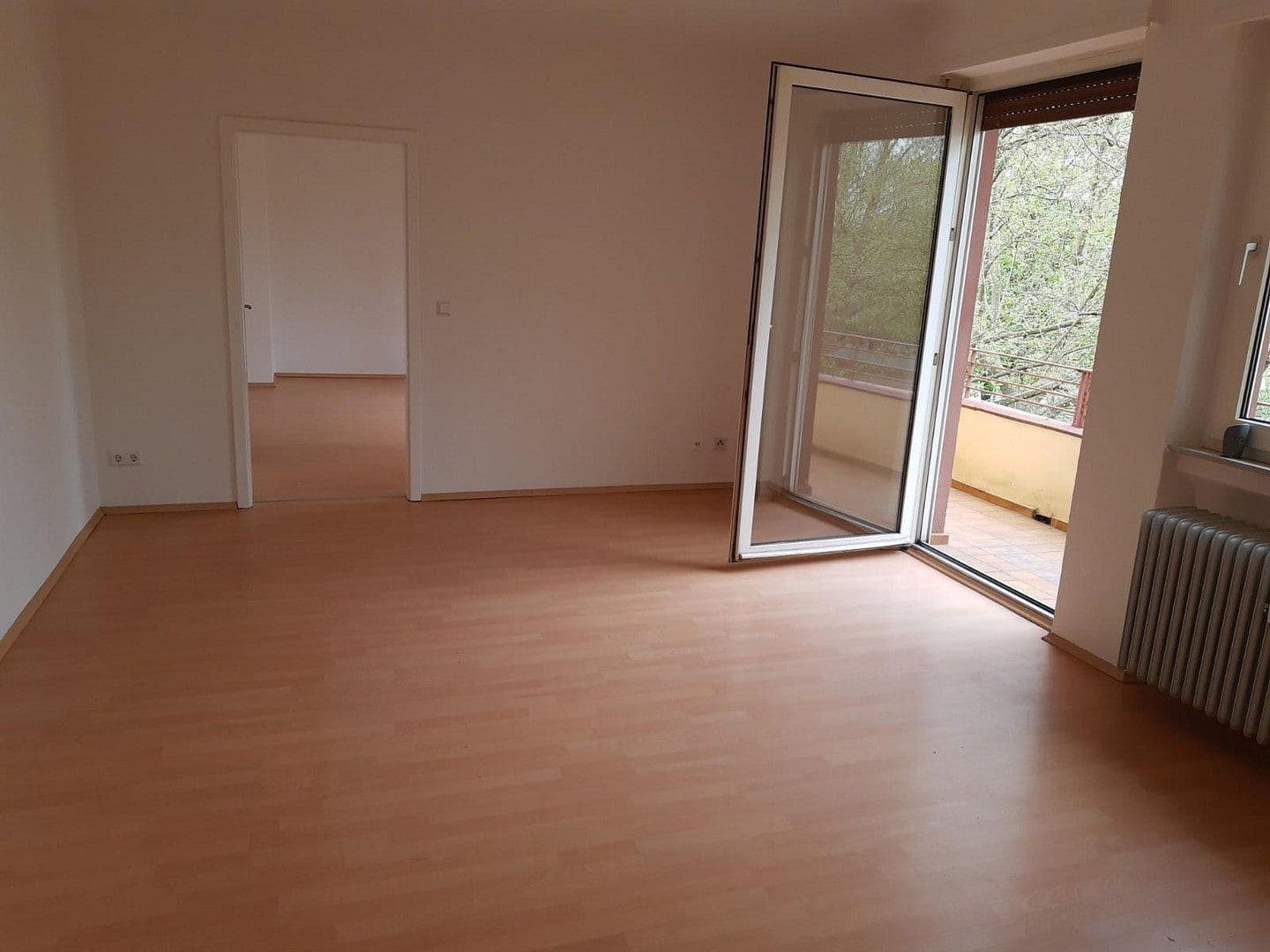 Prenájom bytu 2-izbový 67 m², Zweibrücken, Porýnie-Falcko Prenájom bytu 2-izbový 67 m², Zweibrücken, Porýnie-Falcko