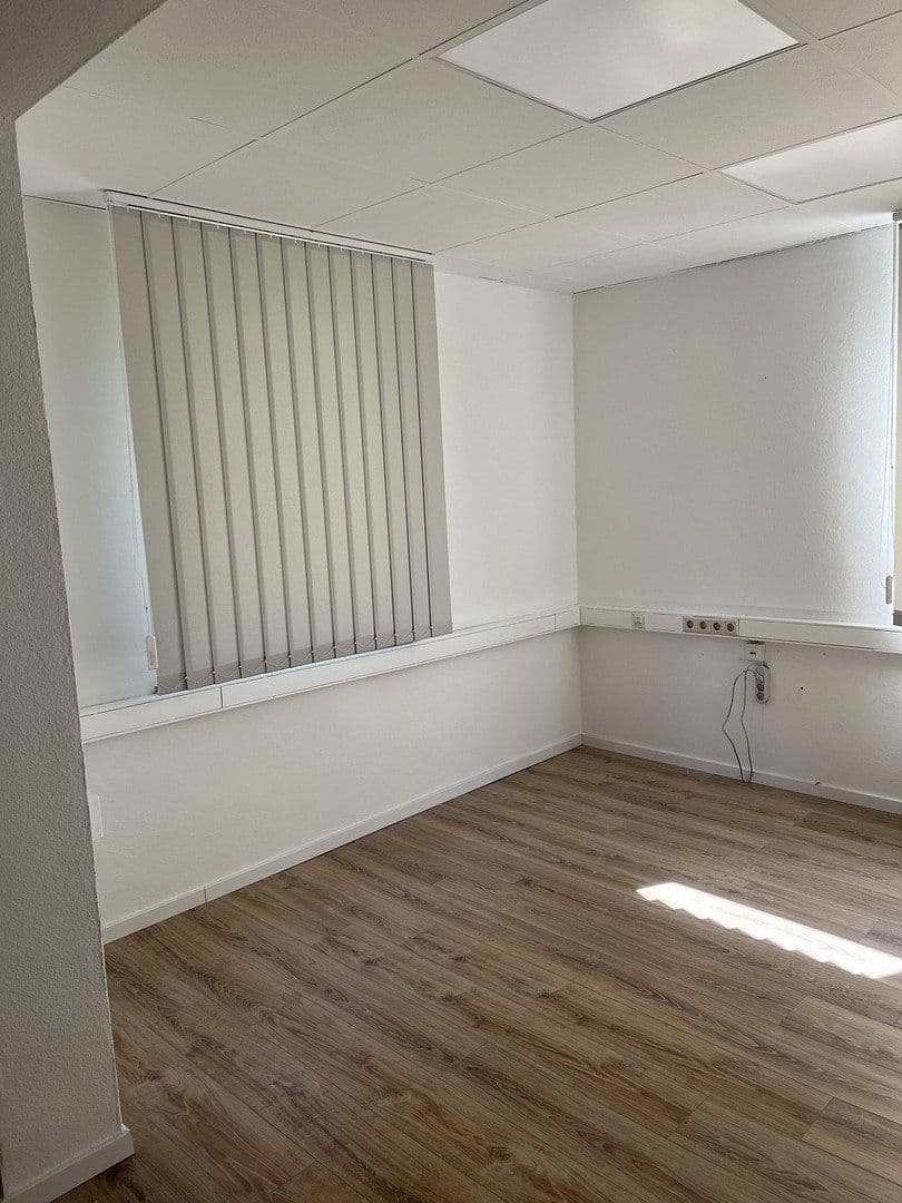 Prenájom kancelárie 60 m², Hagen, Severné Porýnie - Westfálsko Prenájom kancelárie 60 m², Hagen, Severné Porýnie - Westfálsko