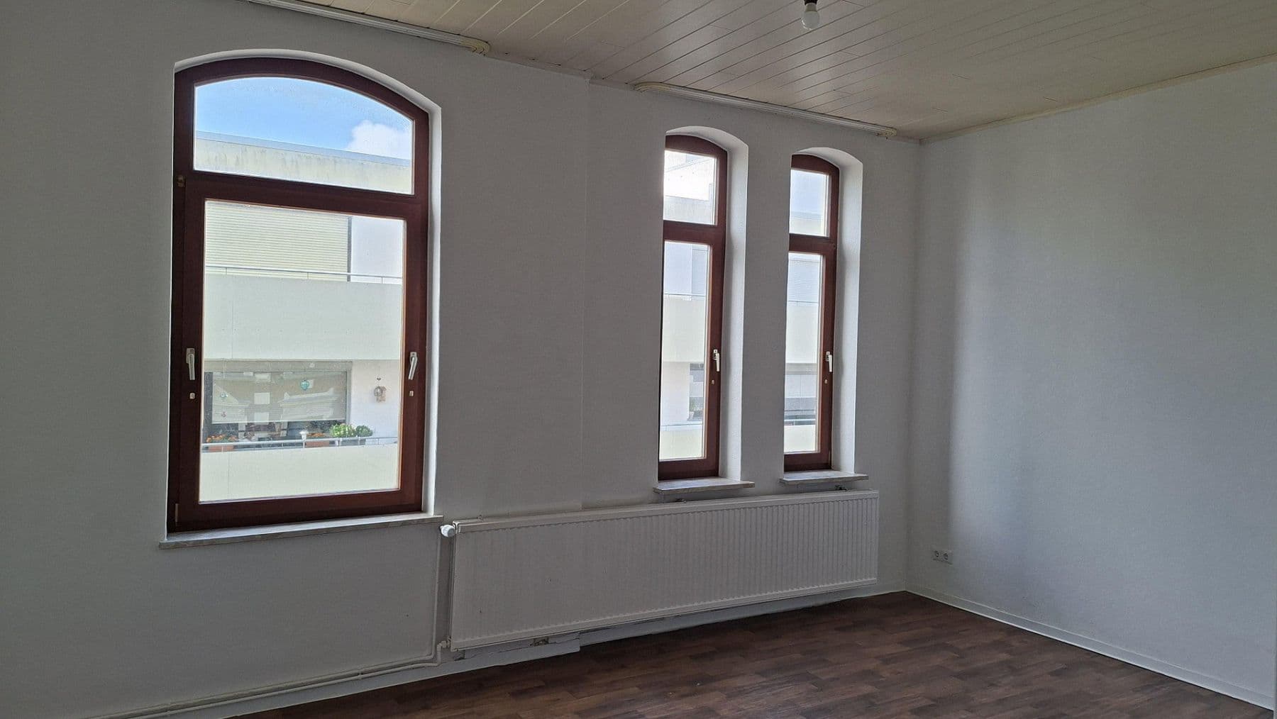 Prenájom bytu 3-izbový 82 m², Bremerhaven, Brémy Prenájom bytu 3-izbový 82 m², Bremerhaven, Brémy