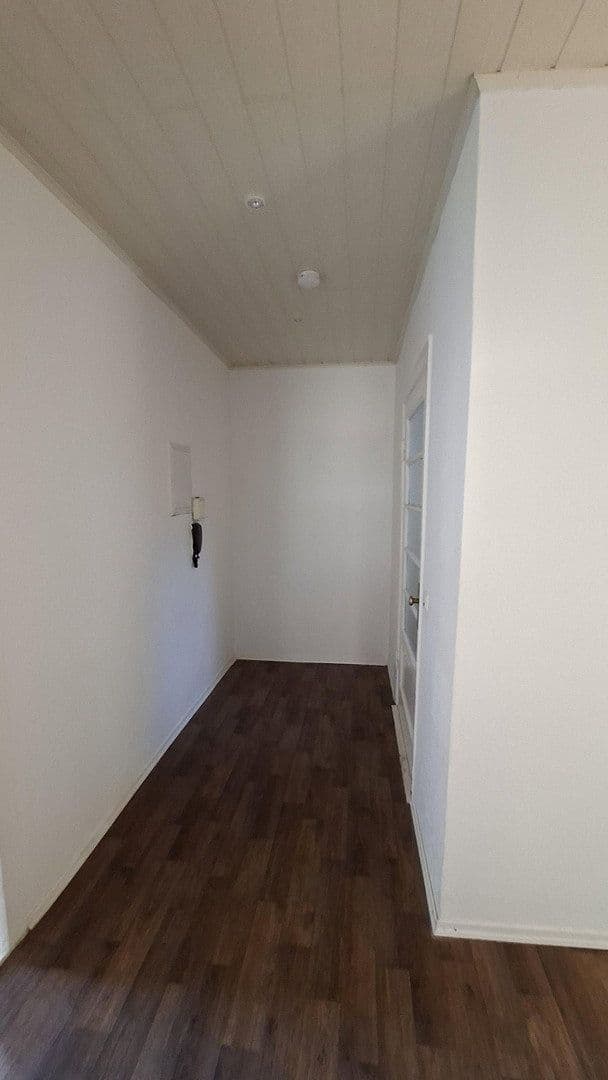 Prenájom bytu 3-izbový 82 m², Bremerhaven, Brémy Prenájom bytu 3-izbový 82 m², Bremerhaven, Brémy