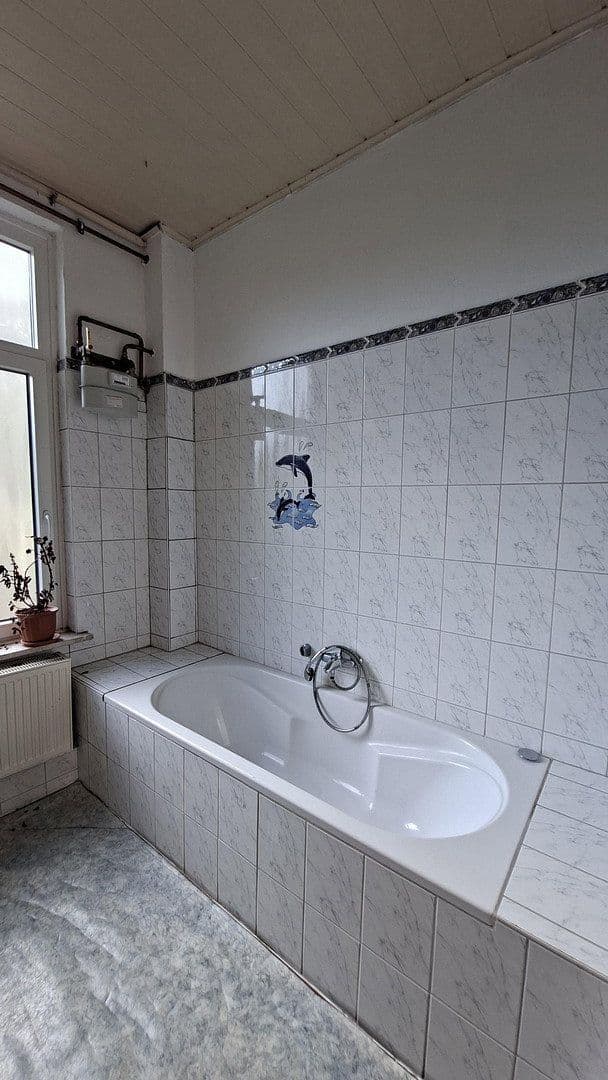 Prenájom bytu 3-izbový 82 m², Bremerhaven, Brémy Prenájom bytu 3-izbový 82 m², Bremerhaven, Brémy