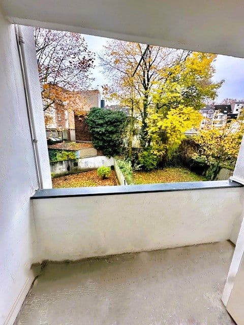 Prenájom bytu 1-izbový 44 m², Burghofstr. 54, Düsseldorf, Severné Porýnie - Westfálsko Prenájom bytu 1-izbový 44 m², Burghofstr. 54, Düsseldorf, Severné Porýnie - Westfálsko