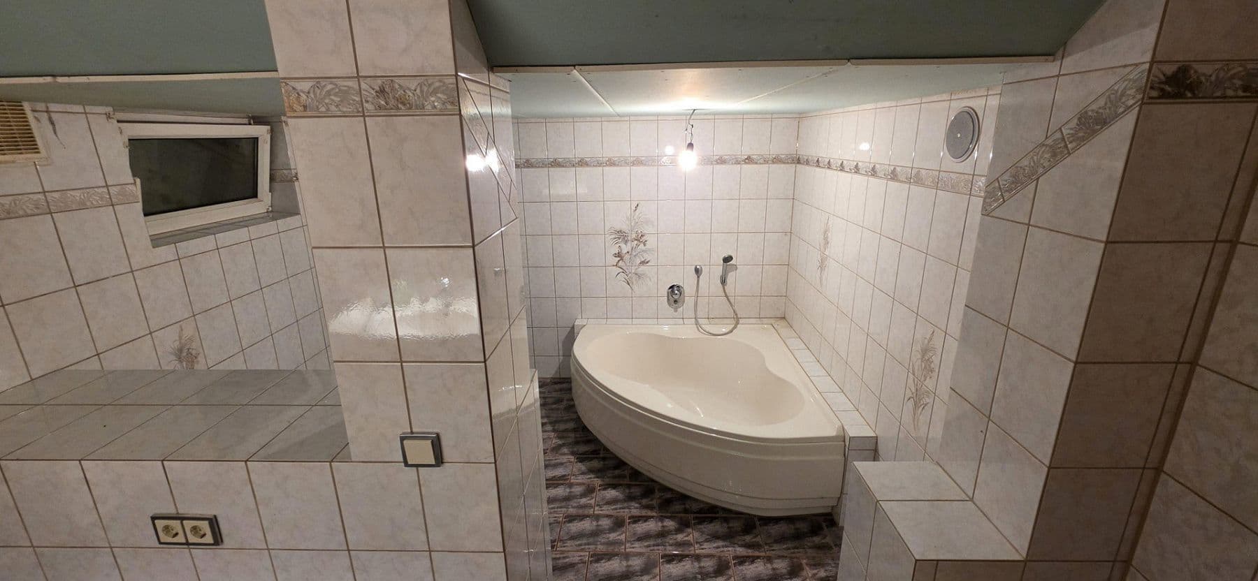 Predaj domu 170 m², pozemok 370 m², Ebern, Bavorsko Predaj domu 170 m², pozemok 370 m², Ebern, Bavorsko