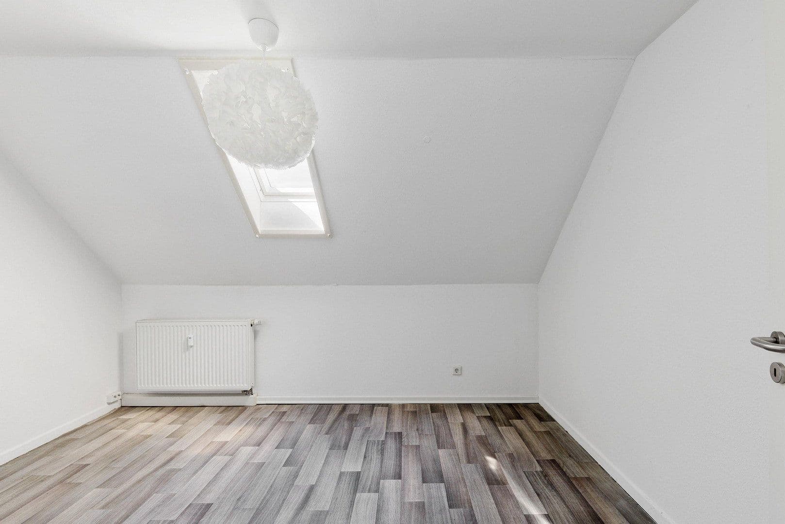 Prenájom bytu 2-izbový 52 m², Idstein, Hesensko Prenájom bytu 2-izbový 52 m², Idstein, Hesensko