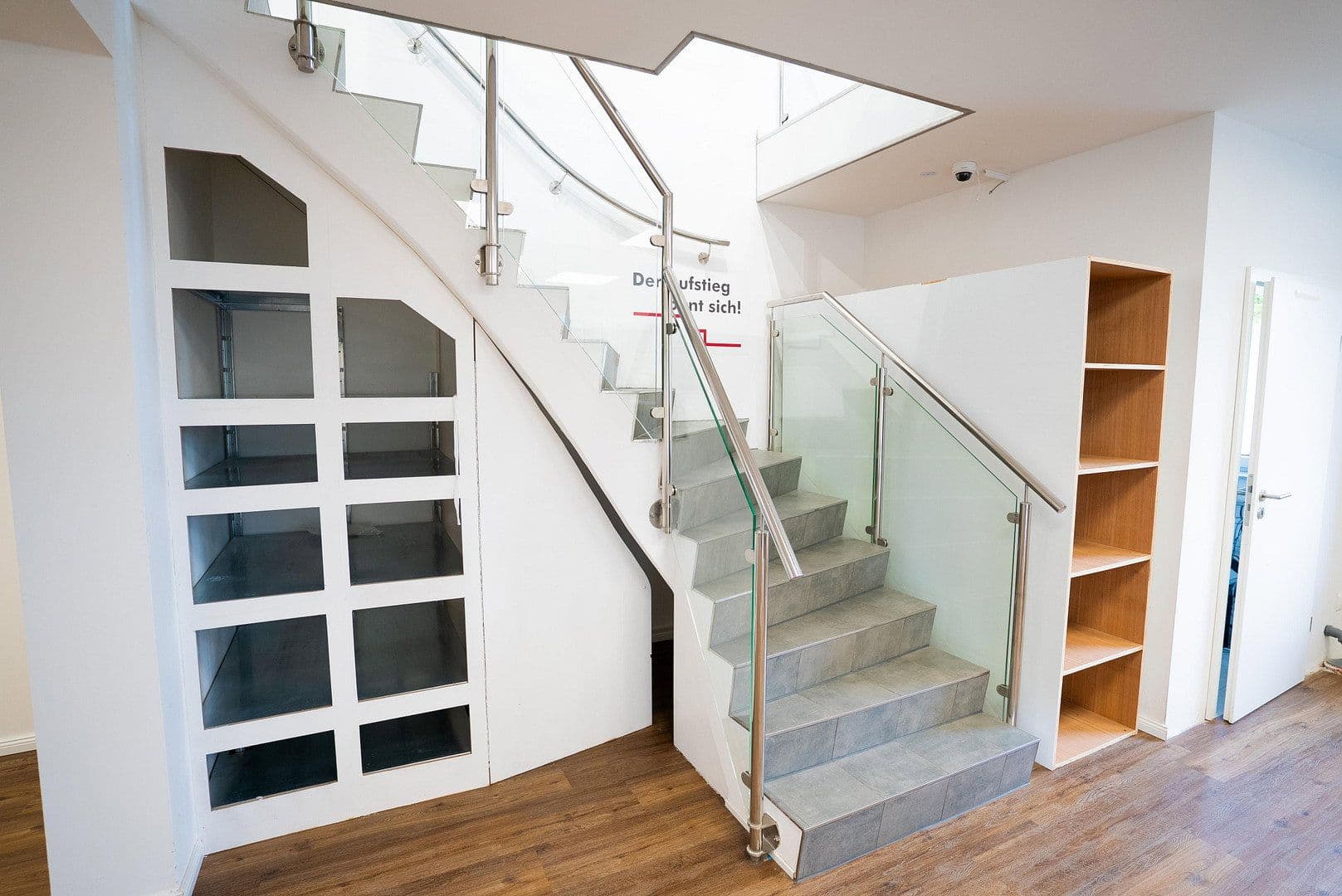 Prenájom kancelárie 302 m², Haverkamp 8+12, Selent, Šlezvicko-Holštajnsko Prenájom kancelárie 302 m², Haverkamp 8+12, Selent, Šlezvicko-Holštajnsko