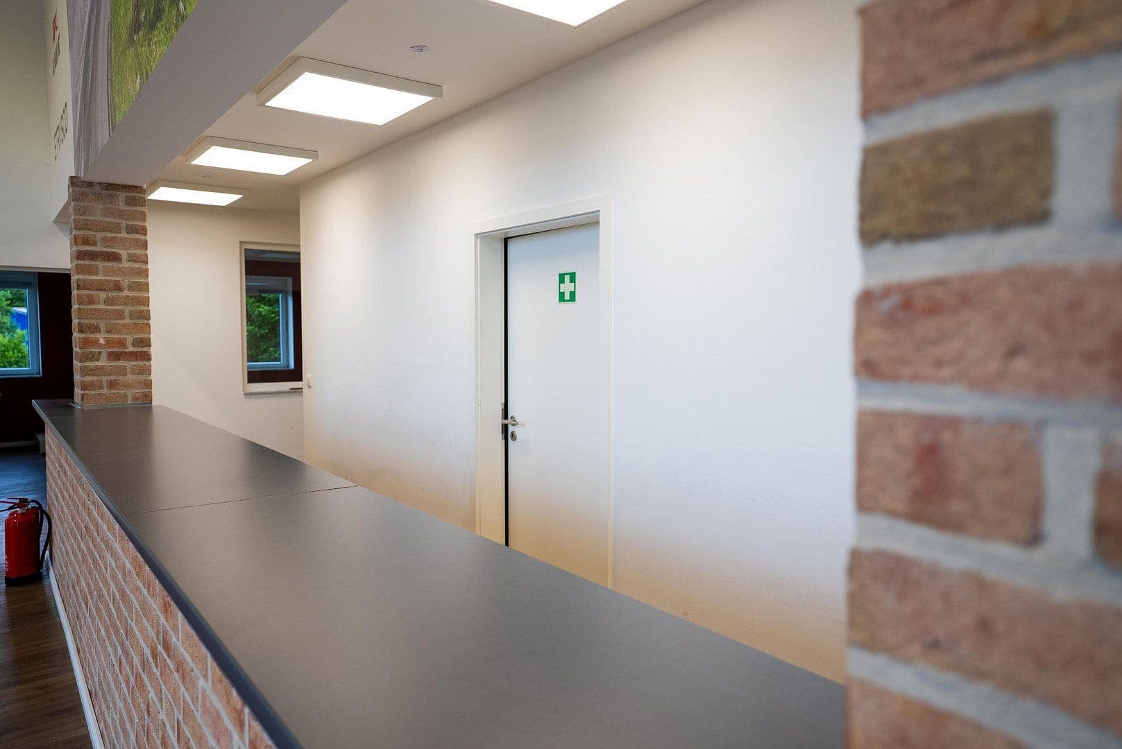 Prenájom kancelárie 302 m², Haverkamp 8+12, Selent, Šlezvicko-Holštajnsko Prenájom kancelárie 302 m², Haverkamp 8+12, Selent, Šlezvicko-Holštajnsko