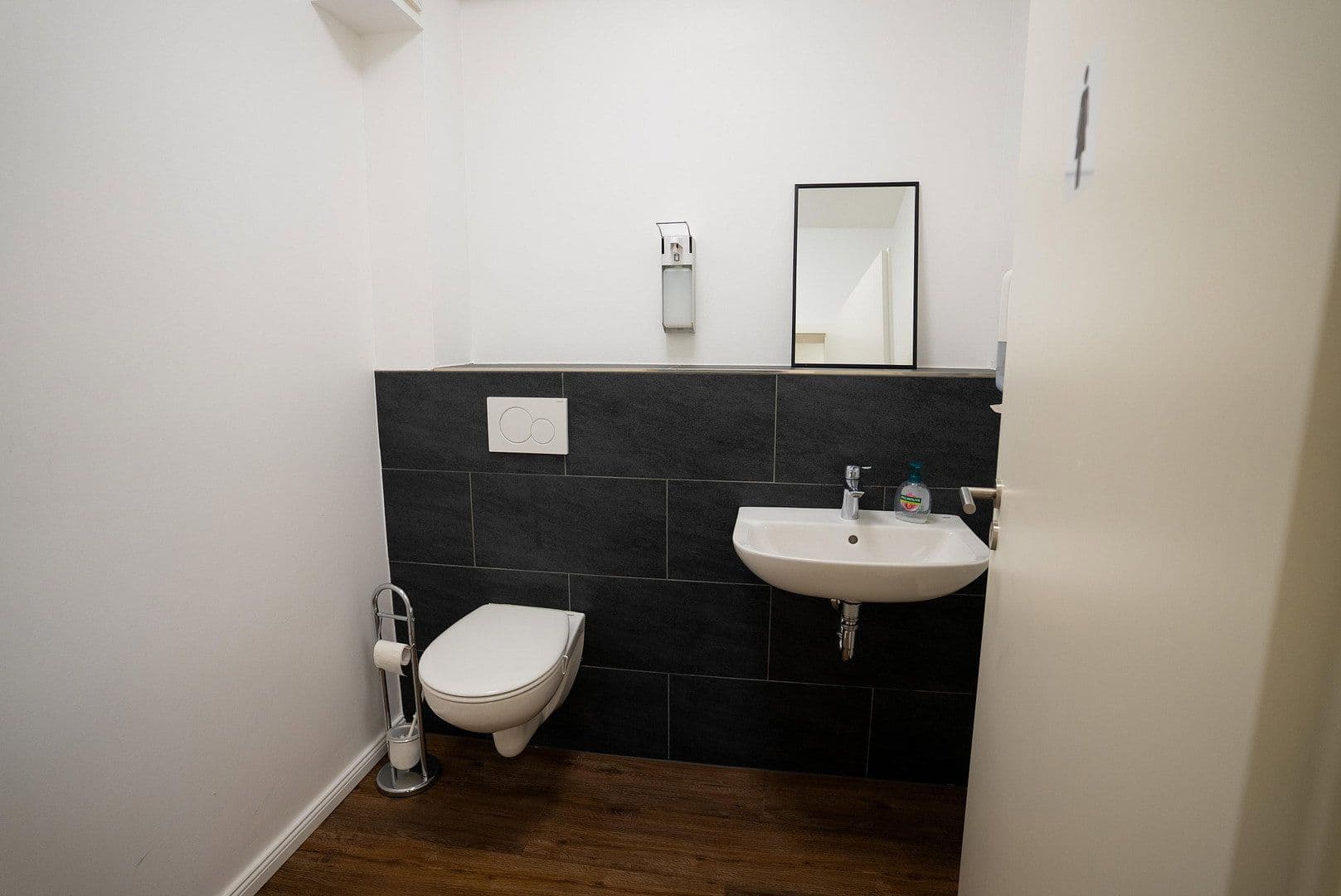 Prenájom kancelárie 302 m², Haverkamp 8+12, Selent, Šlezvicko-Holštajnsko Prenájom kancelárie 302 m², Haverkamp 8+12, Selent, Šlezvicko-Holštajnsko