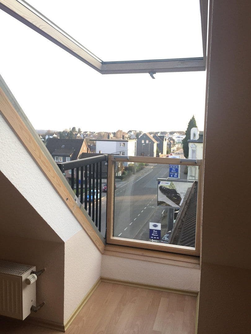 Prenájom bytu 2-izbový 95 m², Grünestraße 28, Wermelskirchen, Severné Porýnie - Westfálsko Prenájom bytu 2-izbový 95 m², Grünestraße 28, Wermelskirchen, Severné Porýnie - Westfálsko
