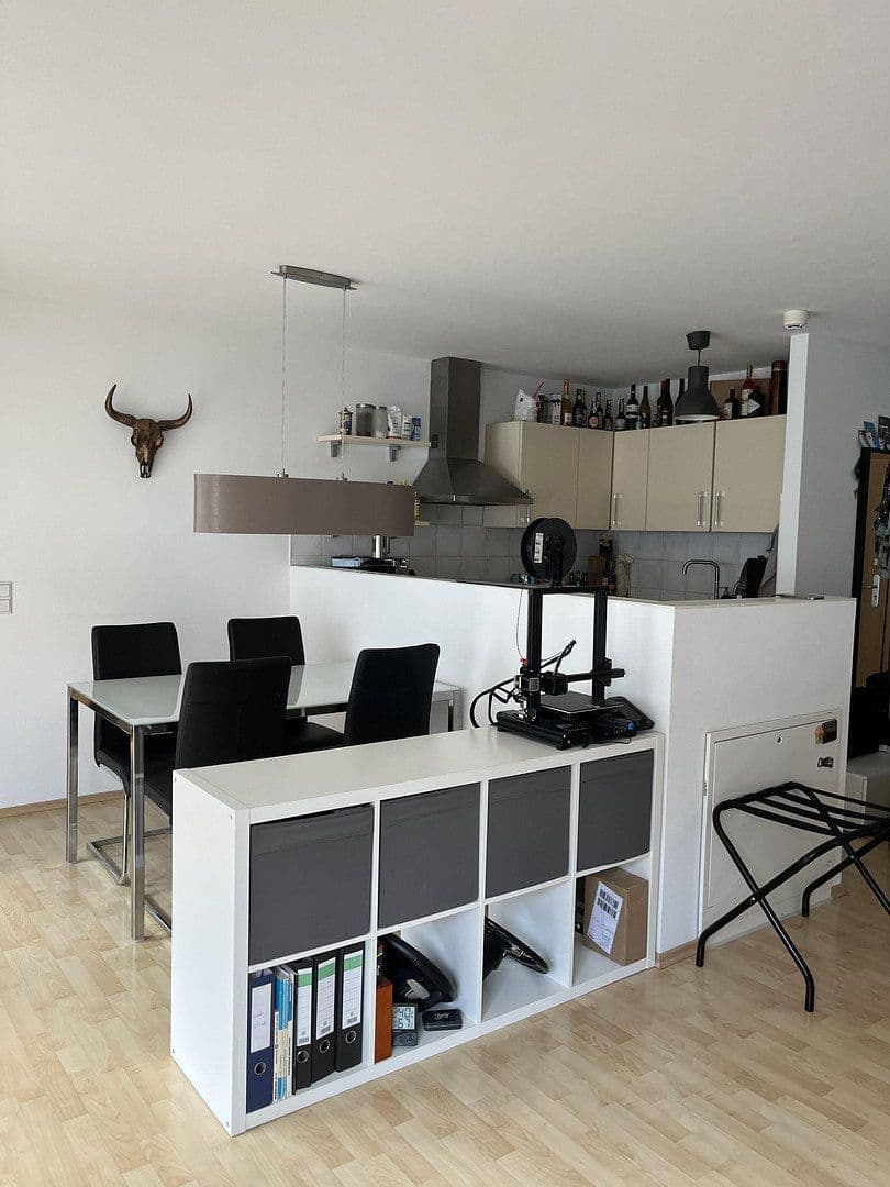 Prenájom bytu 2-izbový 63 m², Kreuzkirchstraße 7, Nürtingen, Bádensko-Wurttembersko Prenájom bytu 2-izbový 63 m², Kreuzkirchstraße 7, Nürtingen, Bádensko-Wurttembersko