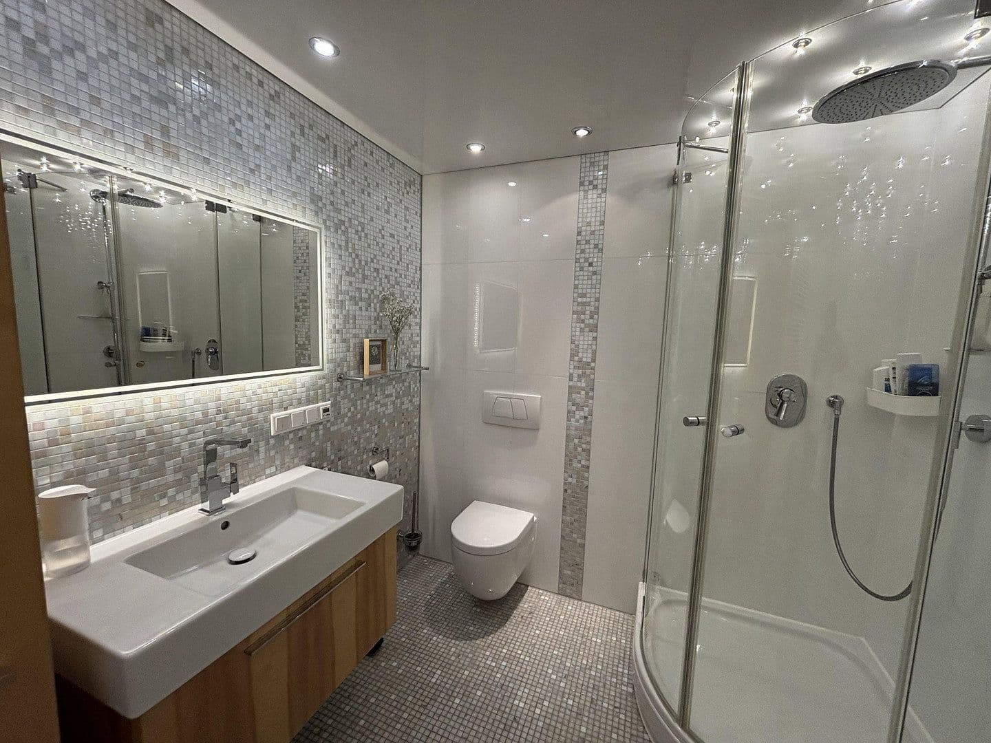 Predaj bytu 4-izbový 121 m², Schwetzingen, Bádensko-Wurttembersko Predaj bytu 4-izbový 121 m², Schwetzingen, Bádensko-Wurttembersko