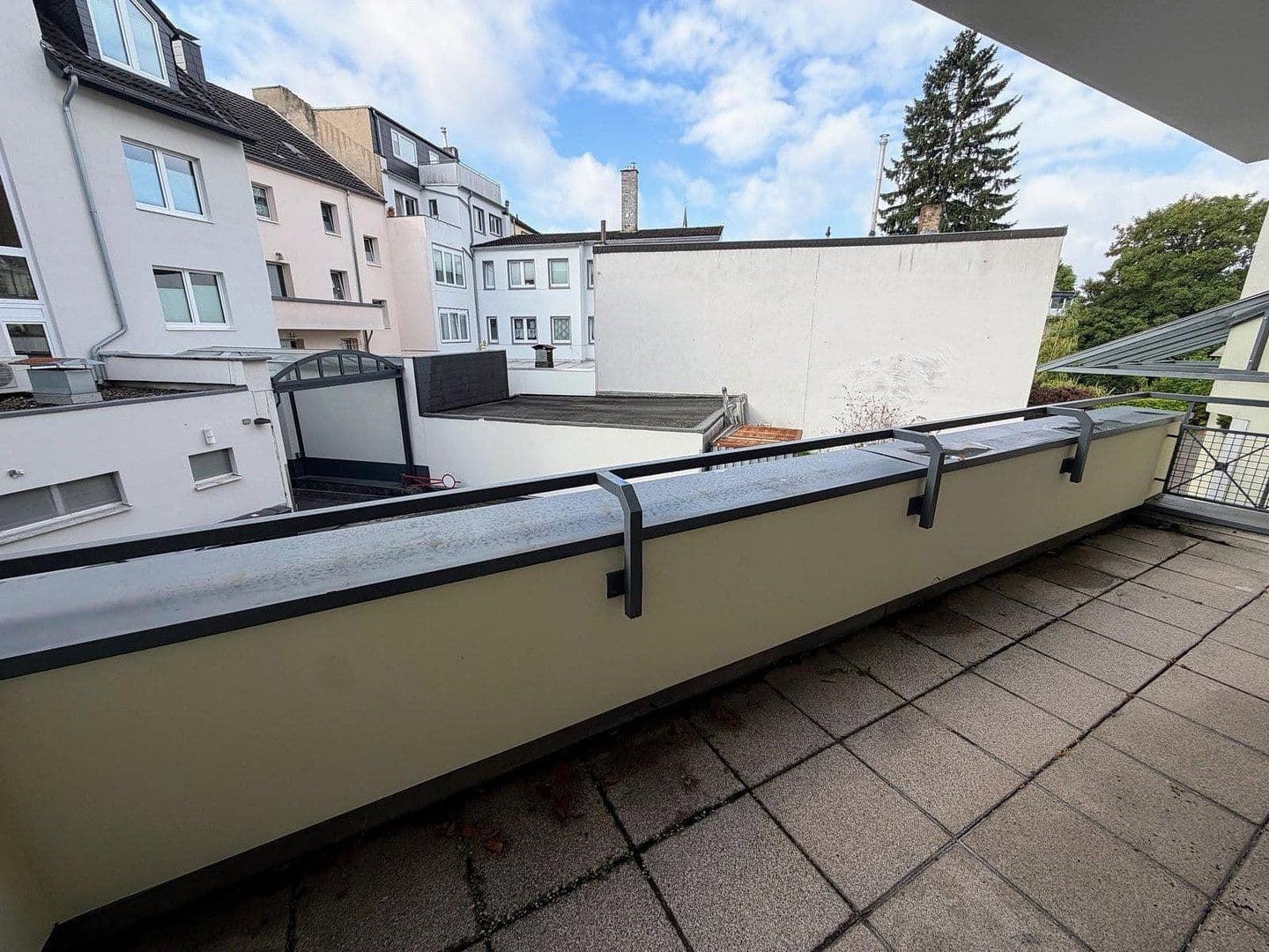 Prenájom bytu 3-izbový 74 m², Ratingen, Severné Porýnie - Westfálsko Prenájom bytu 3-izbový 74 m², Ratingen, Severné Porýnie - Westfálsko