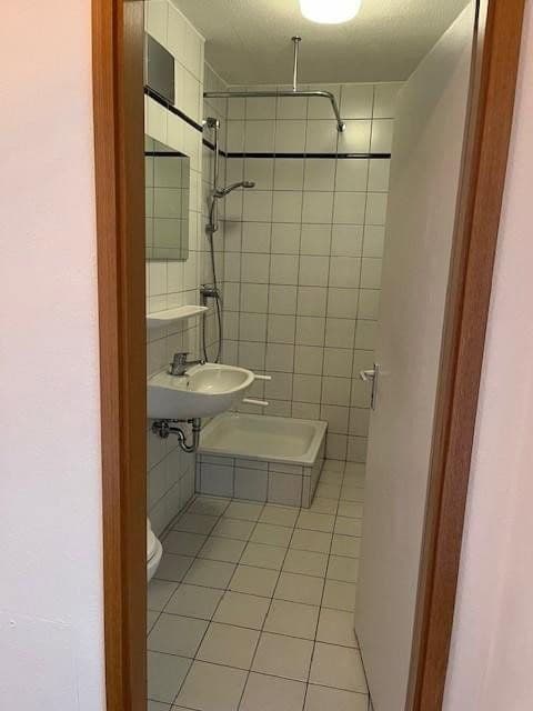 Prenájom bytu 2-izbový 59 m², Richard-Hirschmann-Str. 7, Esslingen am Neckar, Bádensko-Wurttembersko Prenájom bytu 2-izbový 59 m², Richard-Hirschmann-Str. 7, Esslingen am Neckar, Bádensko-Wurttembersko