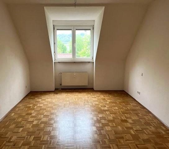 Prenájom bytu 2-izbový 59 m², Richard-Hirschmann-Str. 7, Esslingen am Neckar, Bádensko-Wurttembersko Prenájom bytu 2-izbový 59 m², Richard-Hirschmann-Str. 7, Esslingen am Neckar, Bádensko-Wurttembersko