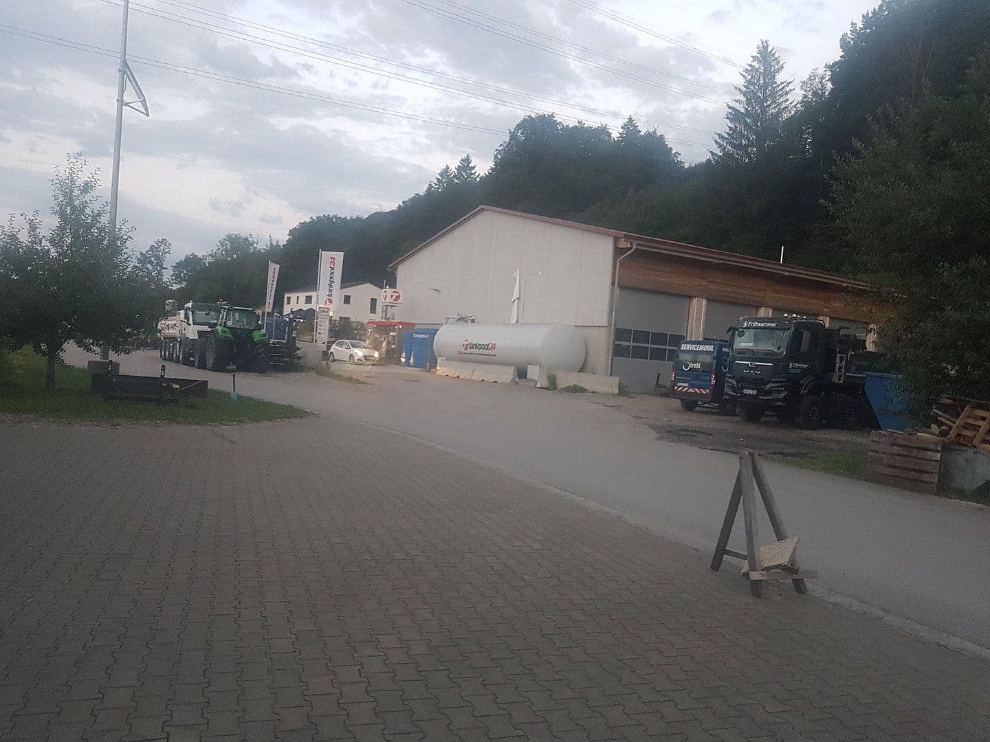 Predaj pozemku 4.895 m², Auweg 16, Bayern - Großweil, Bavorsko Predaj pozemku 4.895 m², Auweg 16, Bayern - Großweil, Bavorsko