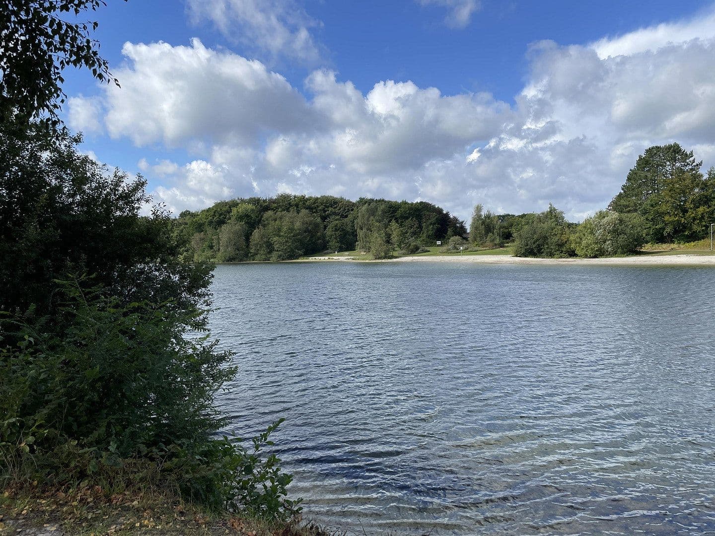 Prenájom bytu 4-izbový 120 m², Hauptstraße 50a, Hage, Dolné Sasko Prenájom bytu 4-izbový 120 m², Hauptstraße 50a, Hage, Dolné Sasko