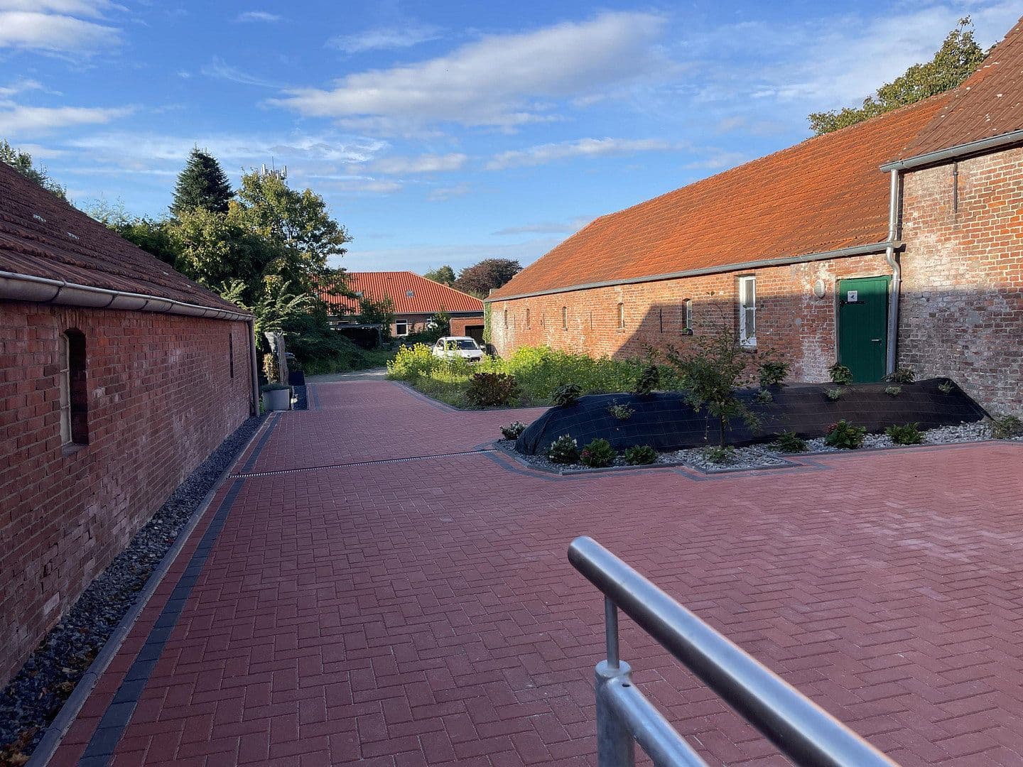 Prenájom bytu 4-izbový 120 m², Hauptstraße 50a, Hage, Dolné Sasko Prenájom bytu 4-izbový 120 m², Hauptstraße 50a, Hage, Dolné Sasko