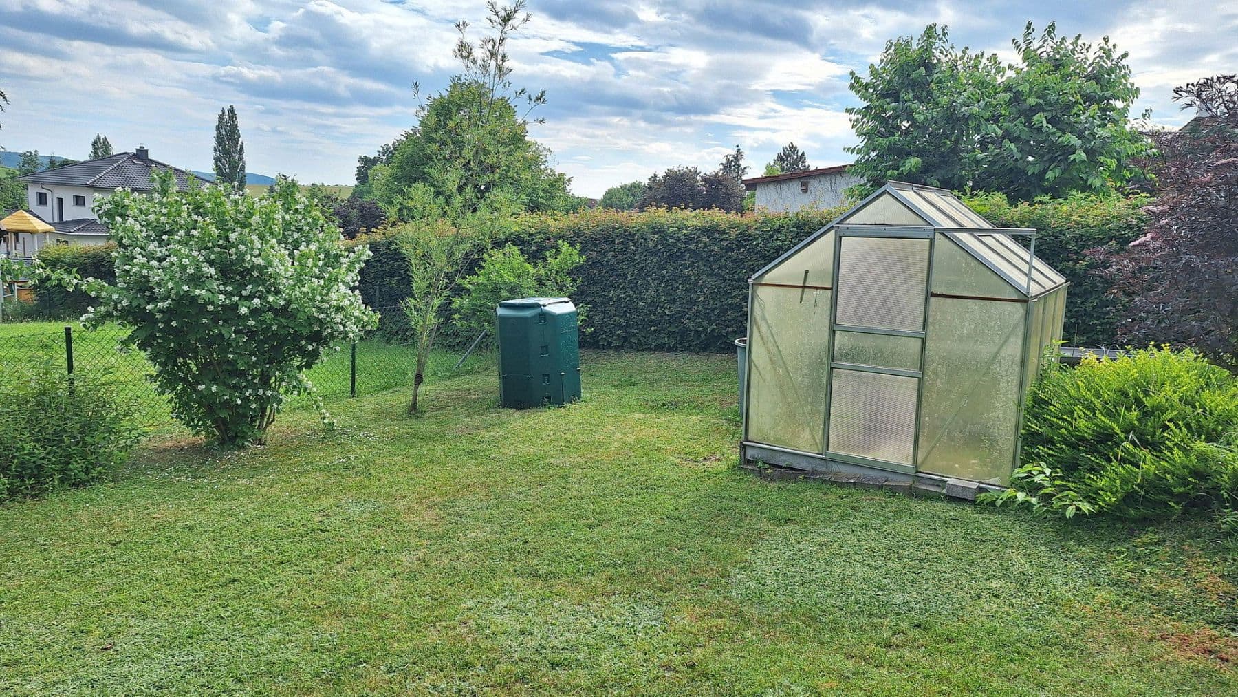 Predaj domu 140 m², pozemok 765 m², Am Hüpfsteig 9, Römhild, Durínsko Predaj domu 140 m², pozemok 765 m², Am Hüpfsteig 9, Römhild, Durínsko