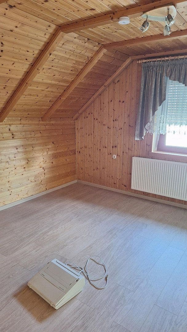 Predaj domu 140 m², pozemok 765 m², Am Hüpfsteig 9, Römhild, Durínsko Predaj domu 140 m², pozemok 765 m², Am Hüpfsteig 9, Römhild, Durínsko