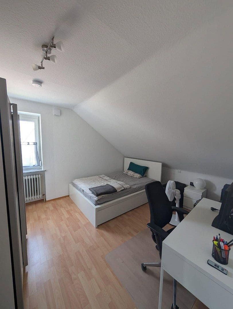 Prenájom bytu 2-izbový 47 m², Hubertusstraße 2, Stein, Bavorsko Prenájom bytu 2-izbový 47 m², Hubertusstraße 2, Stein, Bavorsko