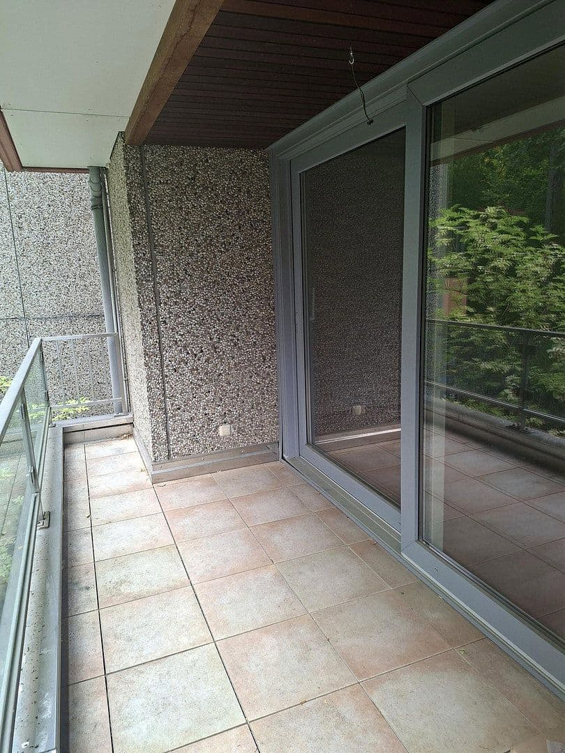 Prenájom bytu 2-izbový 65 m², Hatzper Str. 125, Essen, Severné Porýnie - Westfálsko Prenájom bytu 2-izbový 65 m², Hatzper Str. 125, Essen, Severné Porýnie - Westfálsko