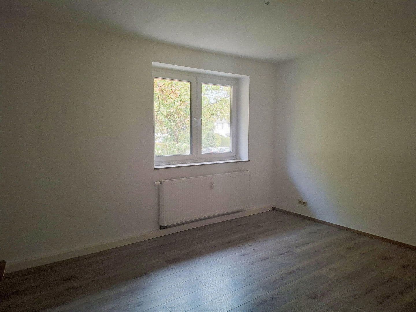 Prenájom bytu 2-izbový 65 m², Hatzper Str. 125, Essen, Severné Porýnie - Westfálsko Prenájom bytu 2-izbový 65 m², Hatzper Str. 125, Essen, Severné Porýnie - Westfálsko