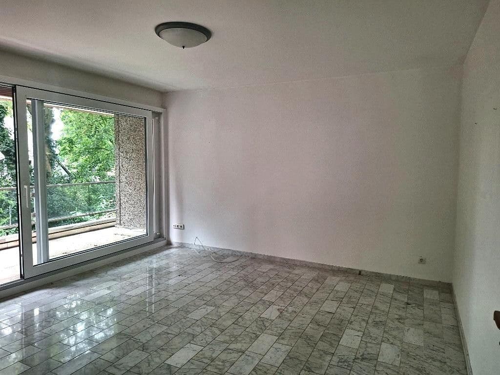 Prenájom bytu 2-izbový 65 m², Hatzper Str. 123, Essen, Severné Porýnie - Westfálsko Prenájom bytu 2-izbový 65 m², Hatzper Str. 123, Essen, Severné Porýnie - Westfálsko