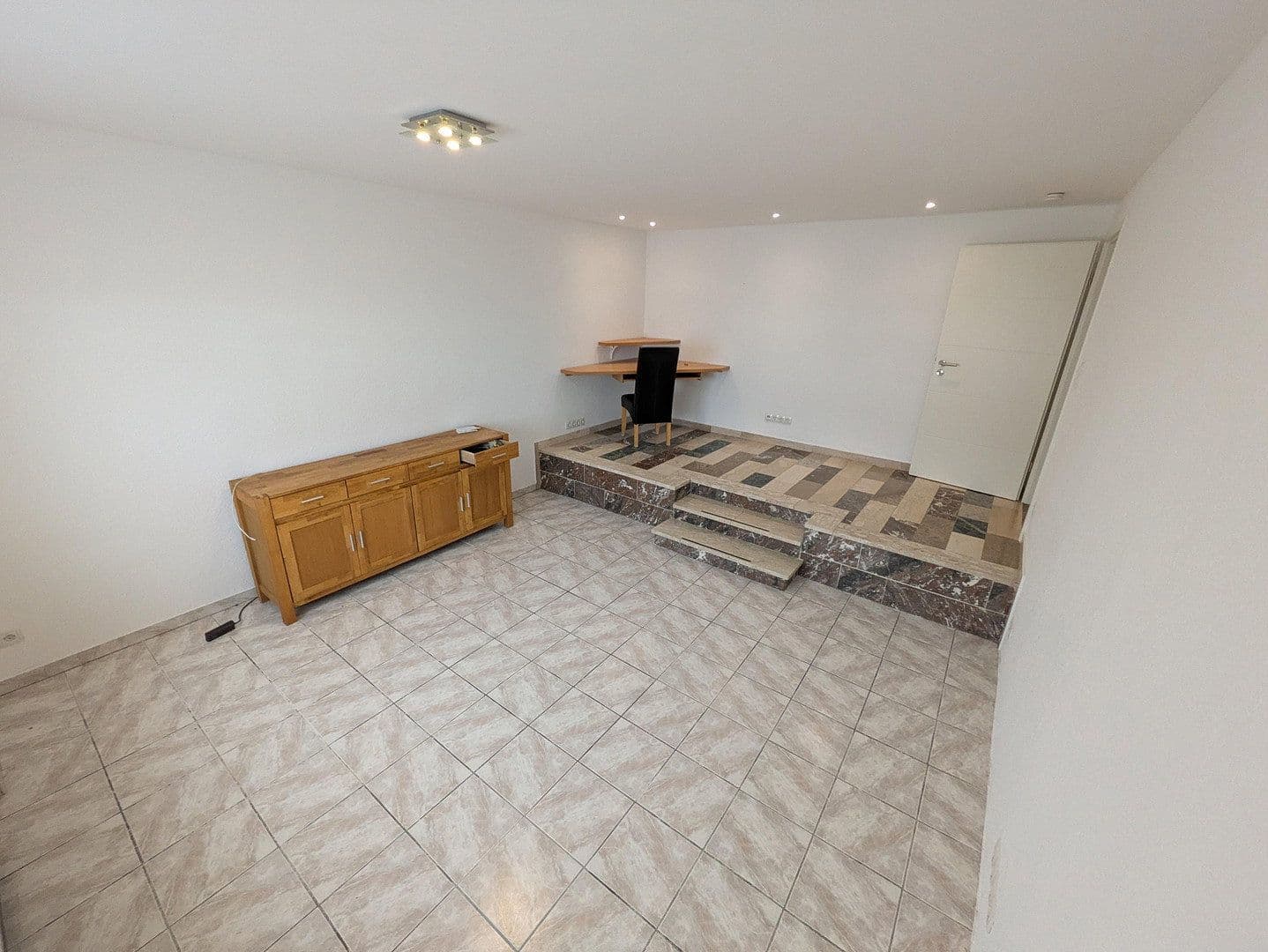 Predaj bytu 3-izbový 102 m², Waldfrieden 35, Bendorf, Porýnie-Falcko Predaj bytu 3-izbový 102 m², Waldfrieden 35, Bendorf, Porýnie-Falcko