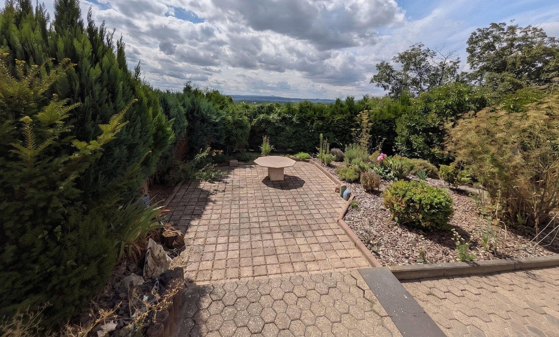 Predaj bytu 3-izbový 102 m², Waldfrieden 35, Bendorf, Porýnie-Falcko Predaj bytu 3-izbový 102 m², Waldfrieden 35, Bendorf, Porýnie-Falcko