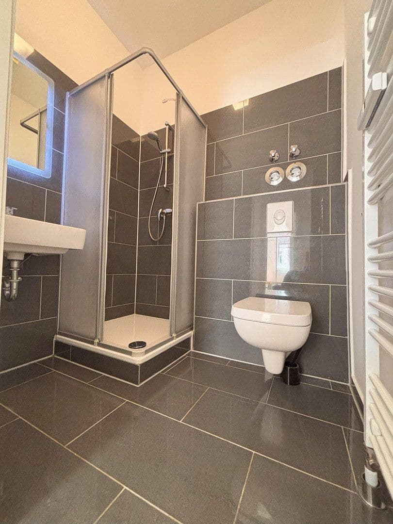 Predaj bytu 3-izbový 104 m², Berlin, Berlín Predaj bytu 3-izbový 104 m², Berlin, Berlín