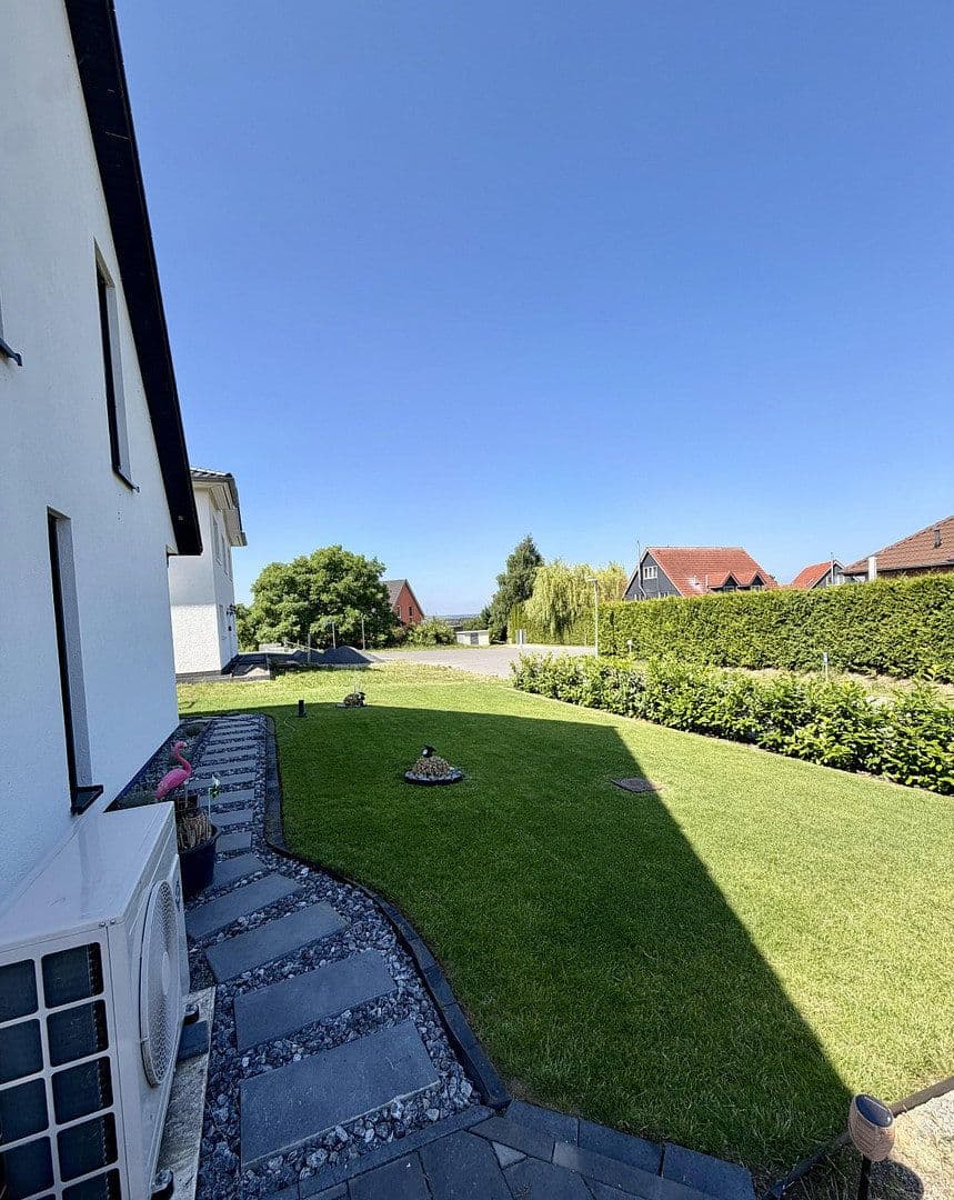 Predaj domu 153 m², pozemok 837 m², Leezen, Meklenbursko-Predpomoransko Predaj domu 153 m², pozemok 837 m², Leezen, Meklenbursko-Predpomoransko