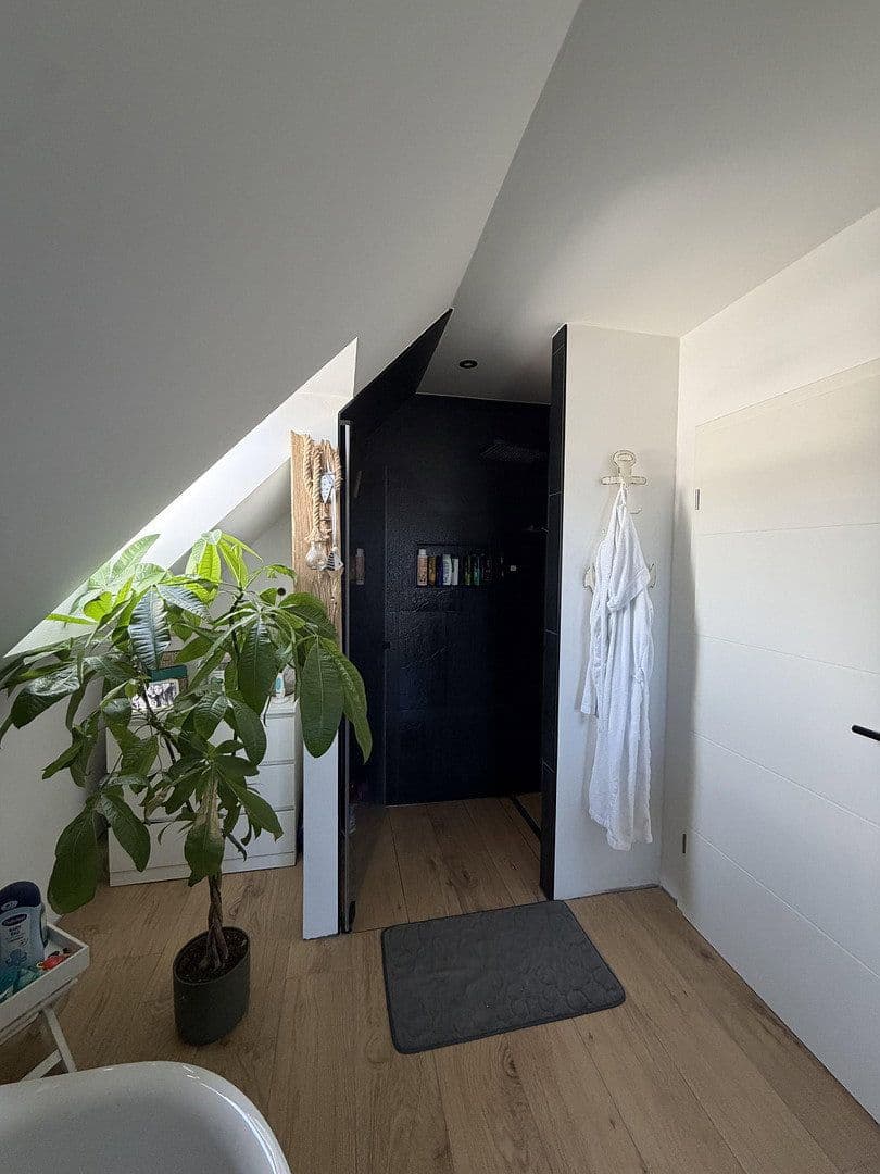 Predaj domu 153 m², pozemok 837 m², Leezen, Meklenbursko-Predpomoransko Predaj domu 153 m², pozemok 837 m², Leezen, Meklenbursko-Predpomoransko