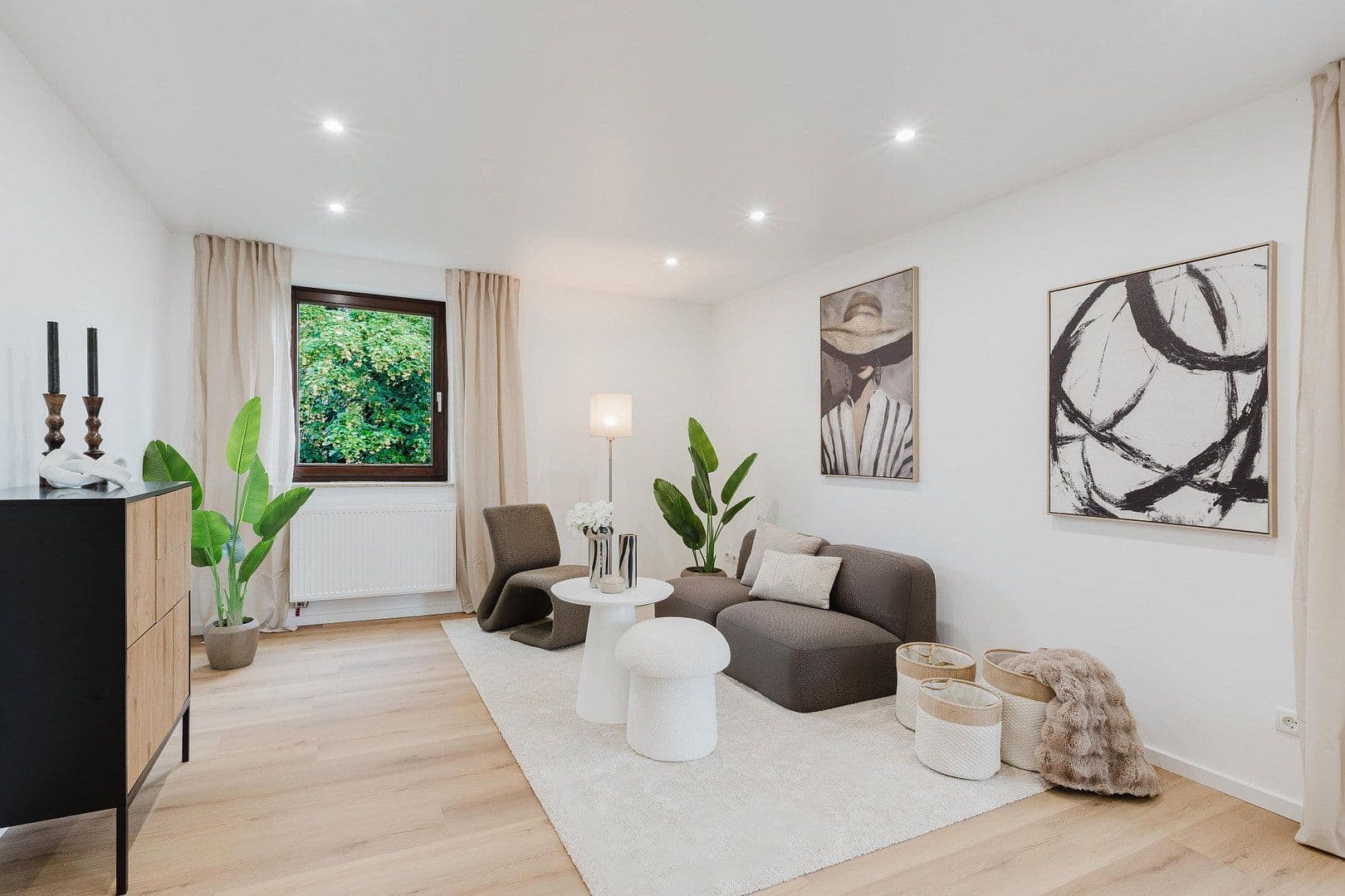 Predaj bytu 3-izbový 81 m², Braunschweig, Dolné Sasko Predaj bytu 3-izbový 81 m², Braunschweig, Dolné Sasko