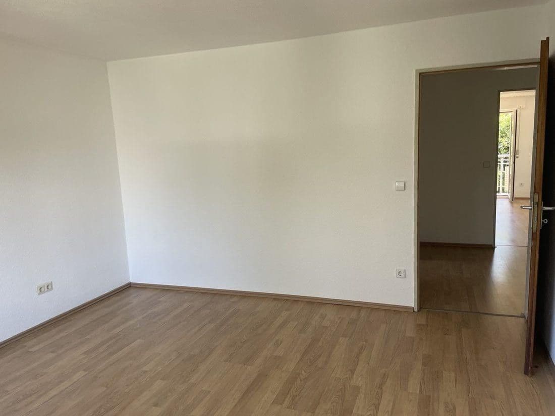Prenájom bytu 3-izbový 78 m², Steinbügelstraße 23, Karlsruhe, Bádensko-Wurttembersko Prenájom bytu 3-izbový 78 m², Steinbügelstraße 23, Karlsruhe, Bádensko-Wurttembersko