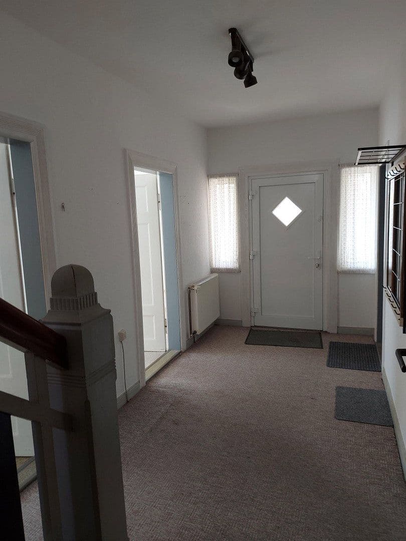 Predaj domu 160 m², pozemok 371 m², Hohenhameln, Dolné Sasko Predaj domu 160 m², pozemok 371 m², Hohenhameln, Dolné Sasko