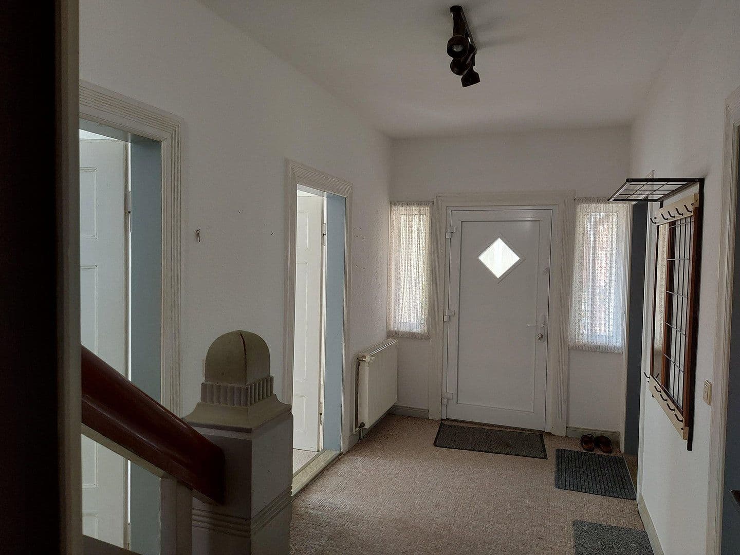 Predaj domu 160 m², pozemok 371 m², Hohenhameln, Dolné Sasko Predaj domu 160 m², pozemok 371 m², Hohenhameln, Dolné Sasko