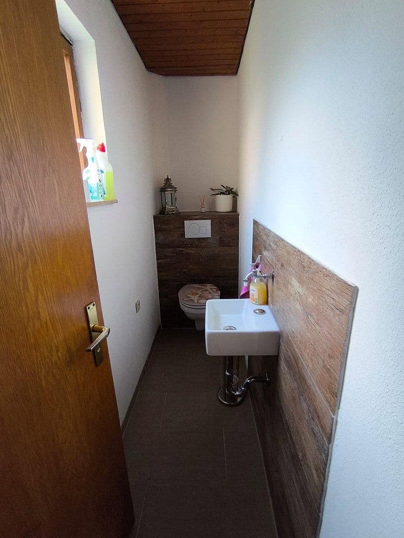 Predaj domu 141 m², pozemok 540 m², Horb am Neckar, Bádensko-Wurttembersko Predaj domu 141 m², pozemok 540 m², Horb am Neckar, Bádensko-Wurttembersko