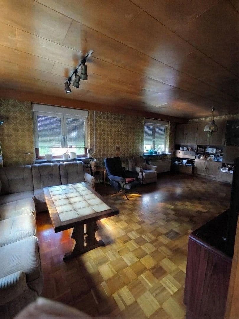 Predaj domu 141 m², pozemok 540 m², Horb am Neckar, Bádensko-Wurttembersko Predaj domu 141 m², pozemok 540 m², Horb am Neckar, Bádensko-Wurttembersko