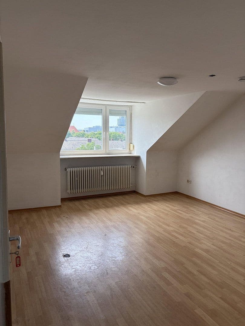 Prenájom bytu 2-izbový 66 m², Moosacherstraße 5, München, Bavorsko Prenájom bytu 2-izbový 66 m², Moosacherstraße 5, München, Bavorsko