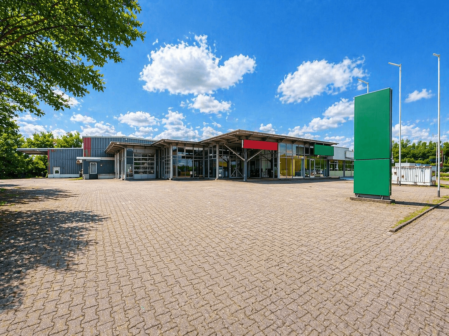 Prenájom kancelárie 1.000 m², Emscherstr. 14, Gelsenkirchen, Severné Porýnie - Westfálsko Prenájom kancelárie 1.000 m², Emscherstr. 14, Gelsenkirchen, Severné Porýnie - Westfálsko
