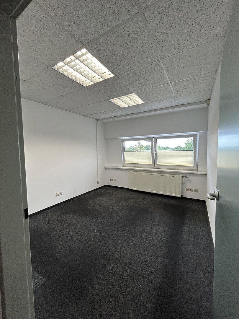 Prenájom kancelárie 1.000 m², Emscherstr. 14, Gelsenkirchen, Severné Porýnie - Westfálsko Prenájom kancelárie 1.000 m², Emscherstr. 14, Gelsenkirchen, Severné Porýnie - Westfálsko