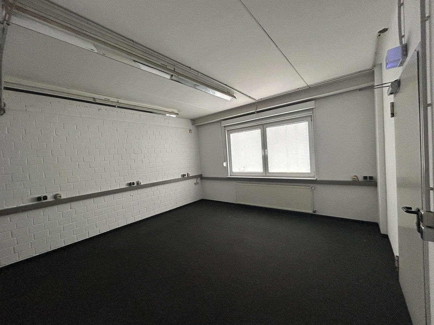 Prenájom kancelárie 1.000 m², Emscherstr. 14, Gelsenkirchen, Severné Porýnie - Westfálsko Prenájom kancelárie 1.000 m², Emscherstr. 14, Gelsenkirchen, Severné Porýnie - Westfálsko
