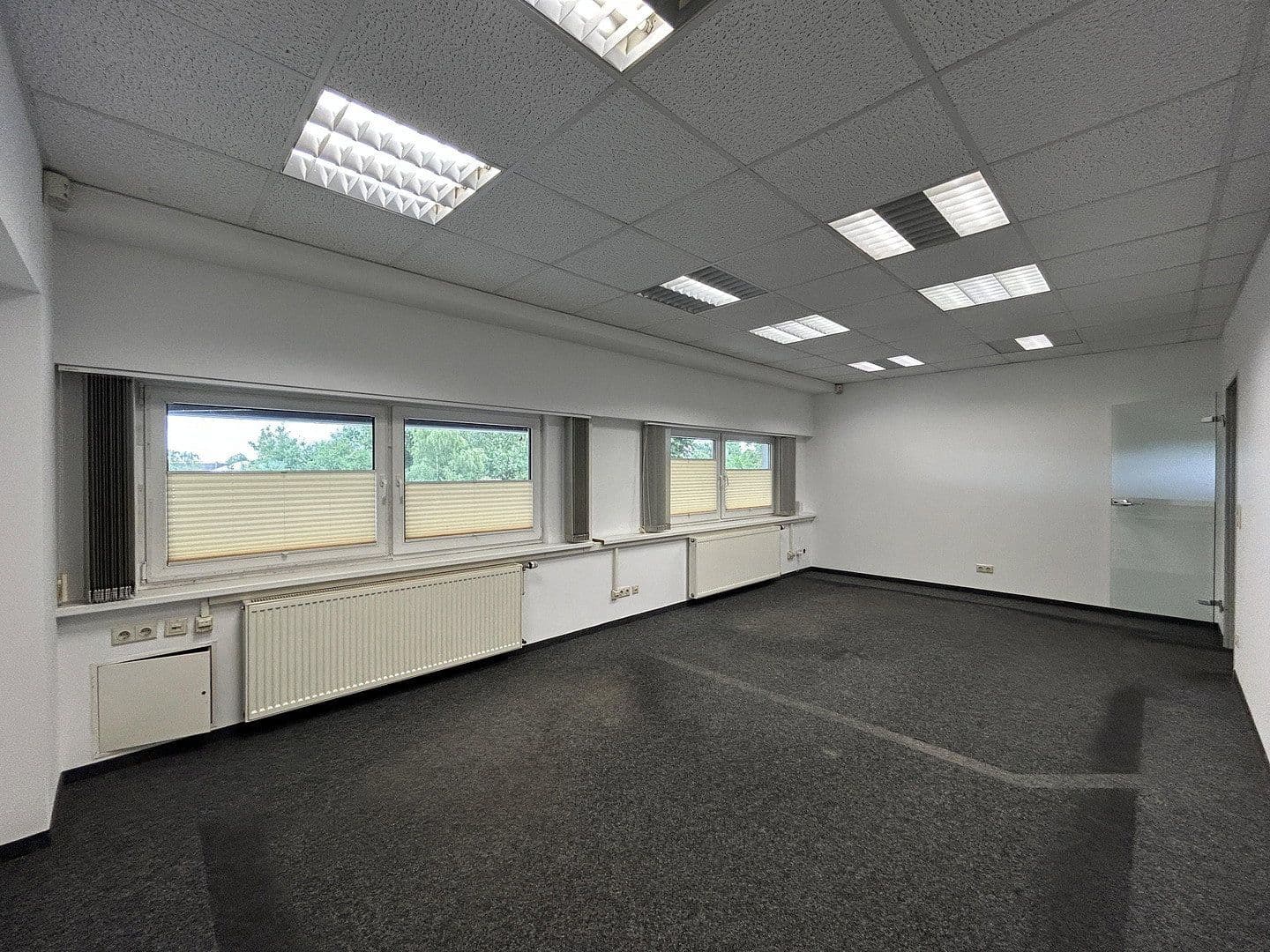 Prenájom kancelárie 1.000 m², Emscherstr. 14, Gelsenkirchen, Severné Porýnie - Westfálsko Prenájom kancelárie 1.000 m², Emscherstr. 14, Gelsenkirchen, Severné Porýnie - Westfálsko