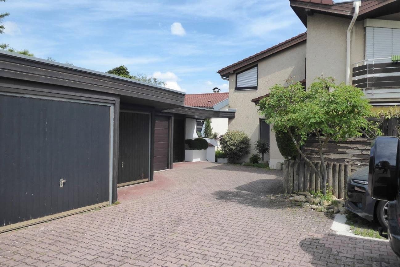 Prenájom domu 99 m², pozemok 72 m², Gerlingen, Bádensko-Wurttembersko Prenájom domu 99 m², pozemok 72 m², Gerlingen, Bádensko-Wurttembersko
