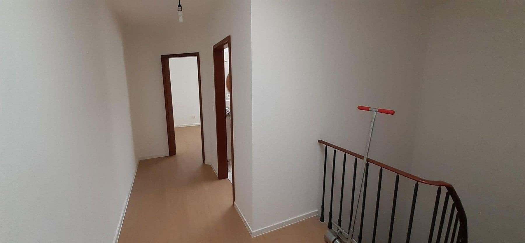 Prenájom domu 99 m², pozemok 72 m², Gerlingen, Bádensko-Wurttembersko Prenájom domu 99 m², pozemok 72 m², Gerlingen, Bádensko-Wurttembersko
