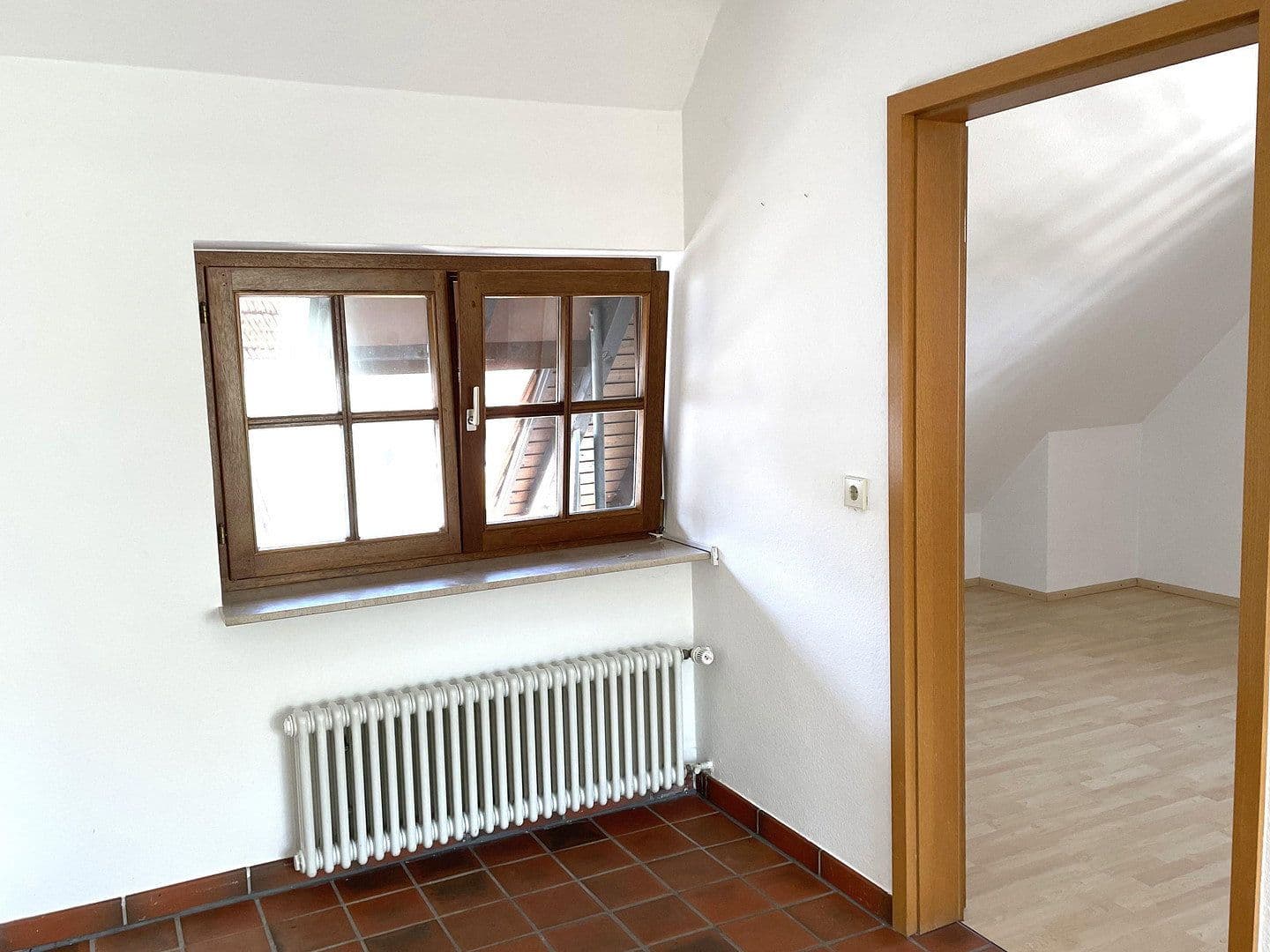 Predaj domu 168 m², pozemok 415 m², Kappelrodeck, Bádensko-Wurttembersko Predaj domu 168 m², pozemok 415 m², Kappelrodeck, Bádensko-Wurttembersko